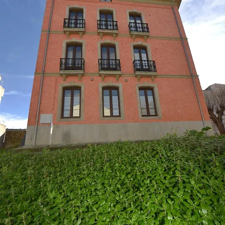 La Casona De Lazurtegui