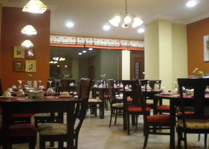 La Casona De Lazurtegui 3*