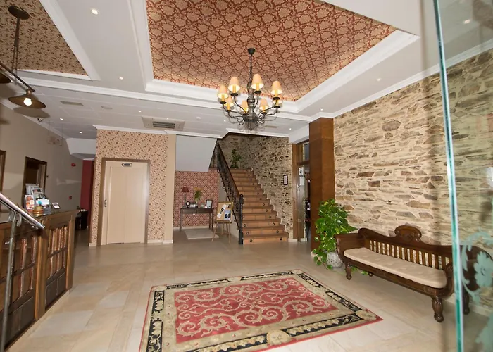 La Casona De Lazurtegui