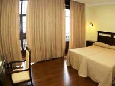 La Casona De Lazurtegui 3*